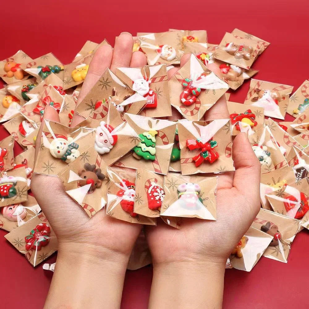 3D Christmas Miniature Figures – DIY Crafts & Dollhouse Holiday Decor – size and scale