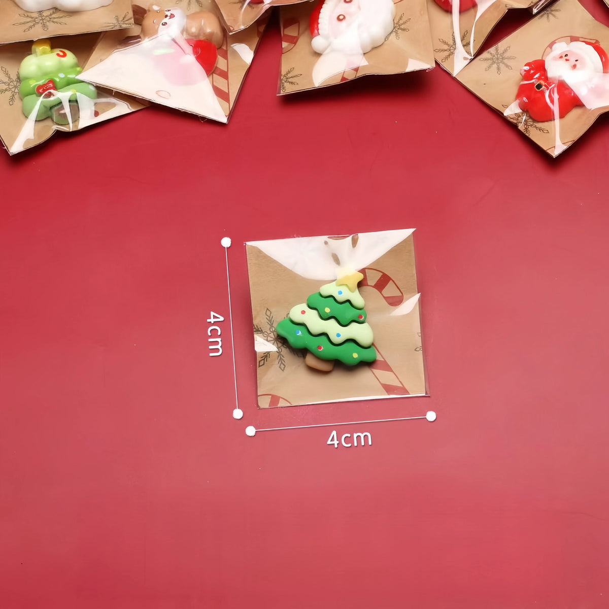 3D Christmas Miniature Figures – DIY Crafts & Dollhouse Holiday Decor – display example