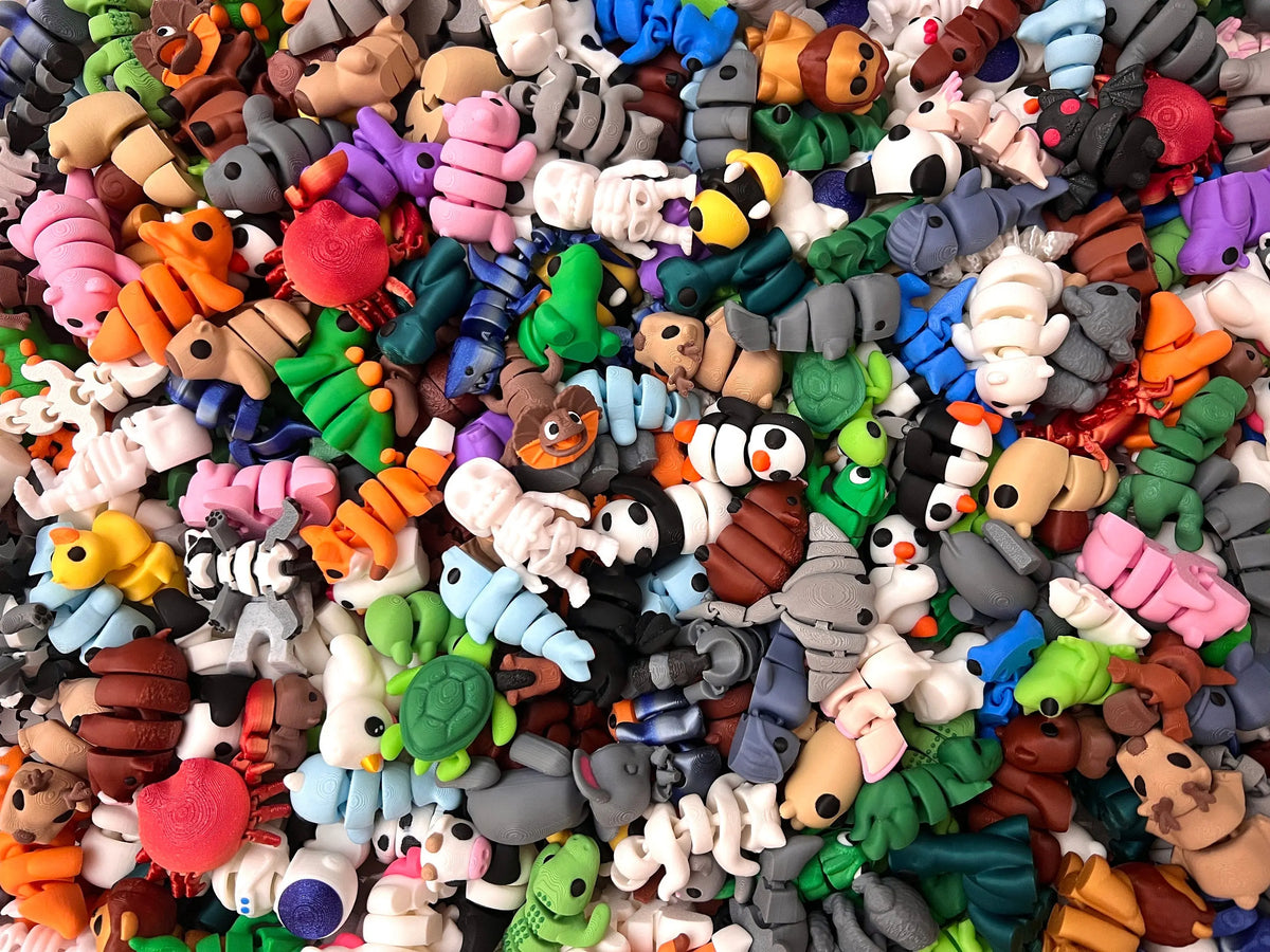 Colorful 3D-printed articulated mini animal mystery assortment